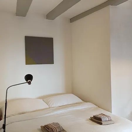 Apartment Casa Jenini - Im Patrizierhaus Neben Schloss